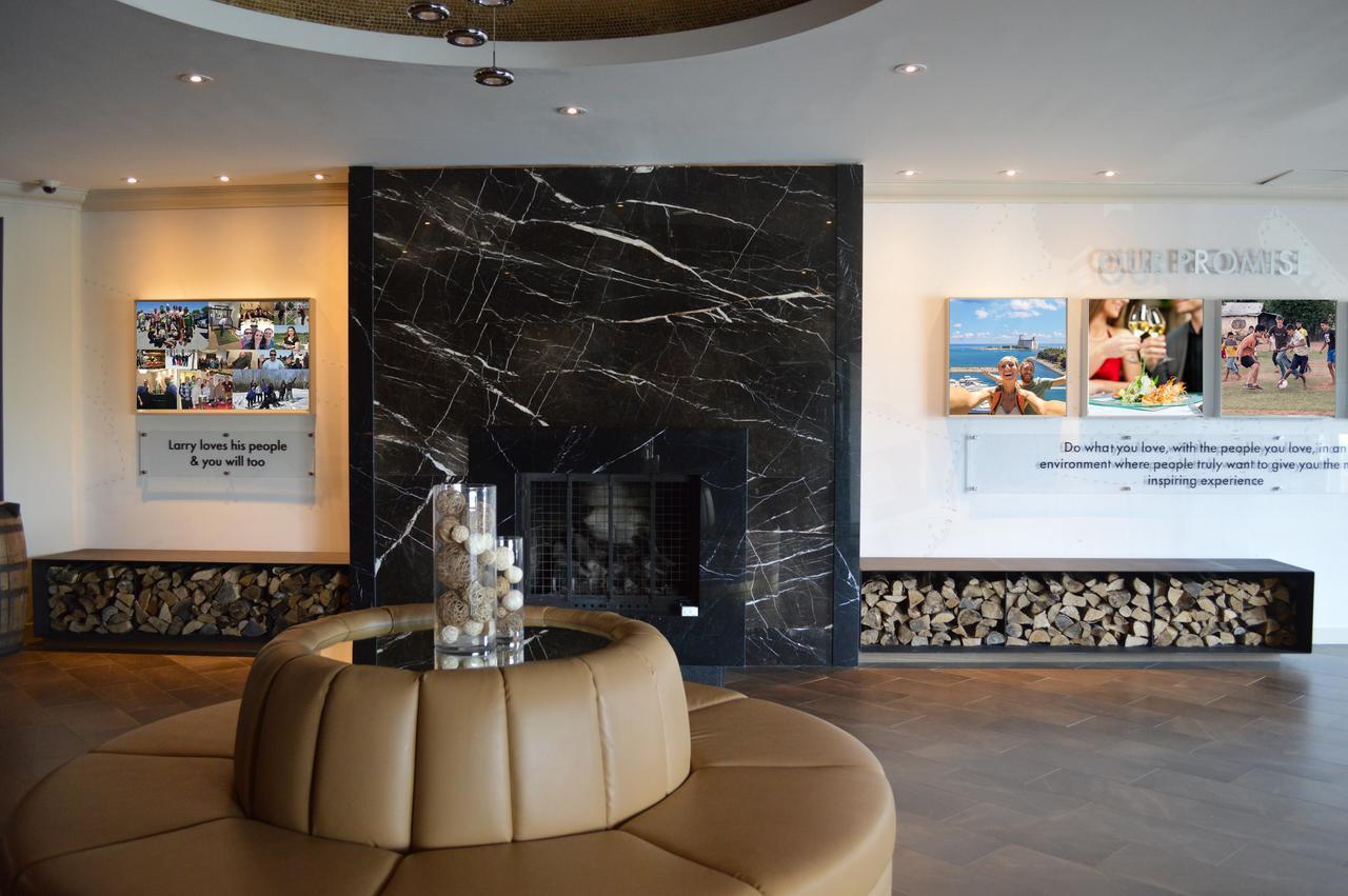 Living Stone Golf Station touristique